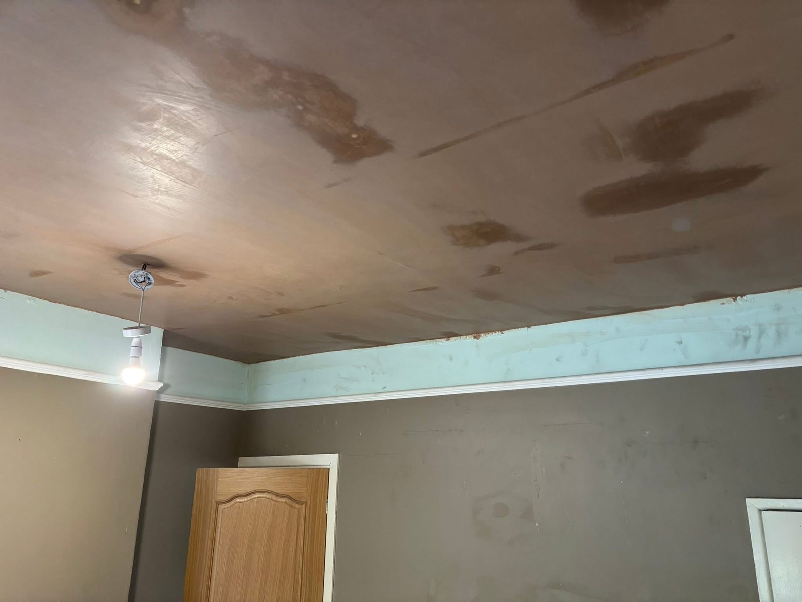 Ceiling after plastering repair by SLW Plastering