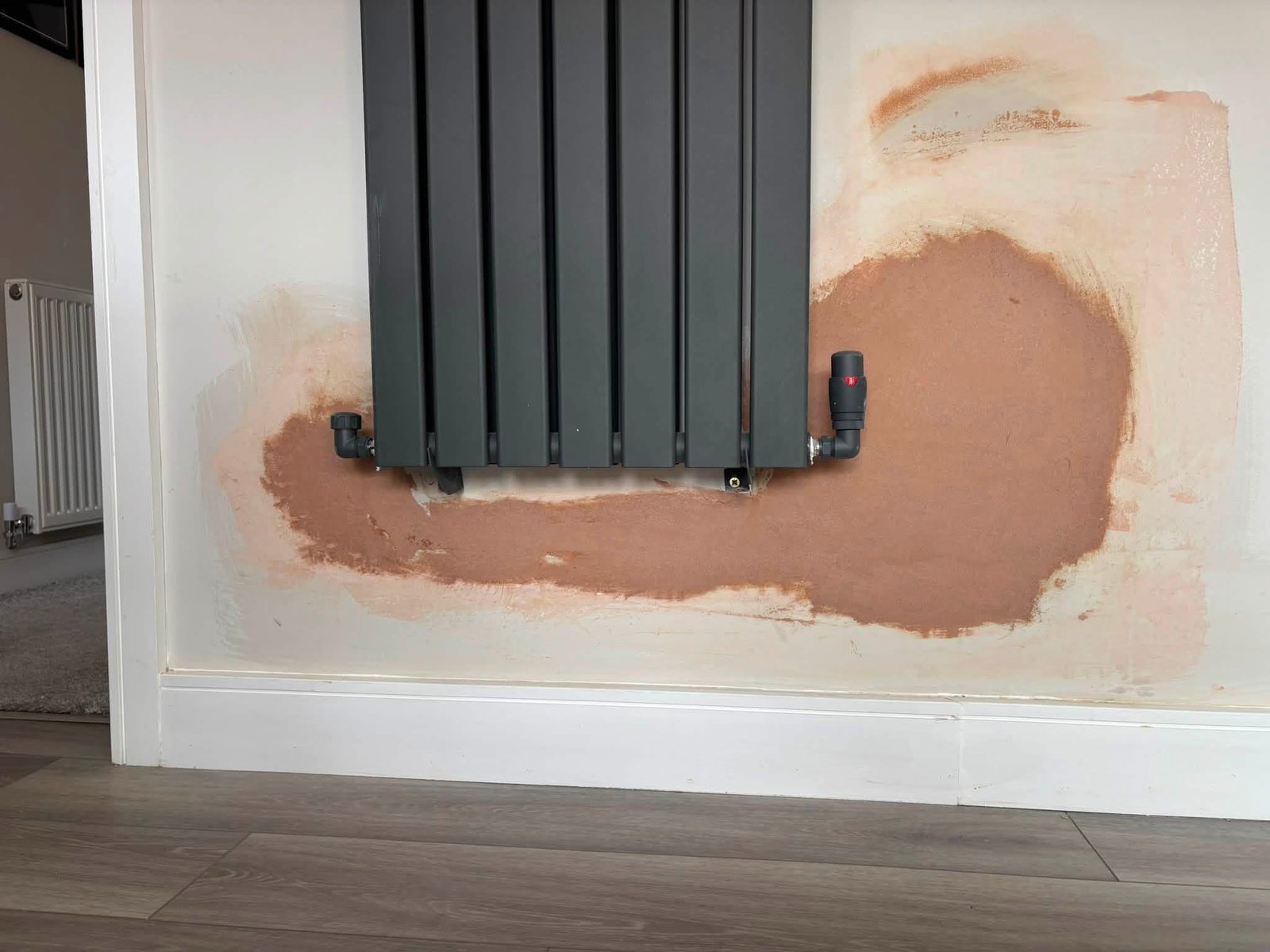 A small plastering repair job example completed by SLW plastering